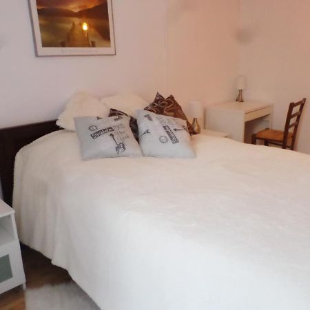 Les Marronniers Bed & Breakfast La Chapelle-sous-Brancion Bagian luar foto
