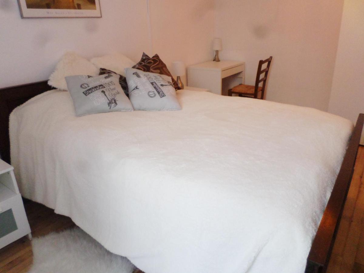 Les Marronniers Bed & Breakfast La Chapelle-sous-Brancion Bagian luar foto