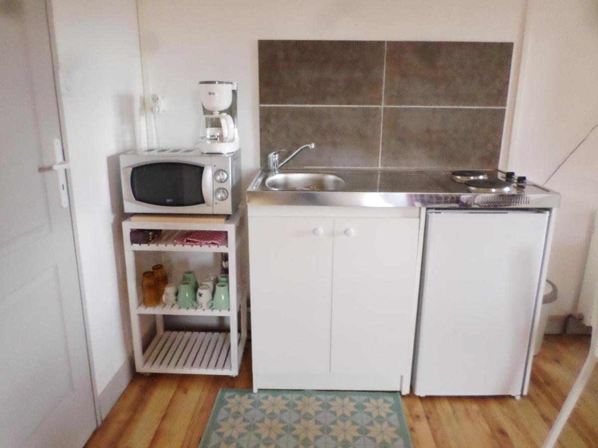 Les Marronniers Bed & Breakfast La Chapelle-sous-Brancion Bagian luar foto
