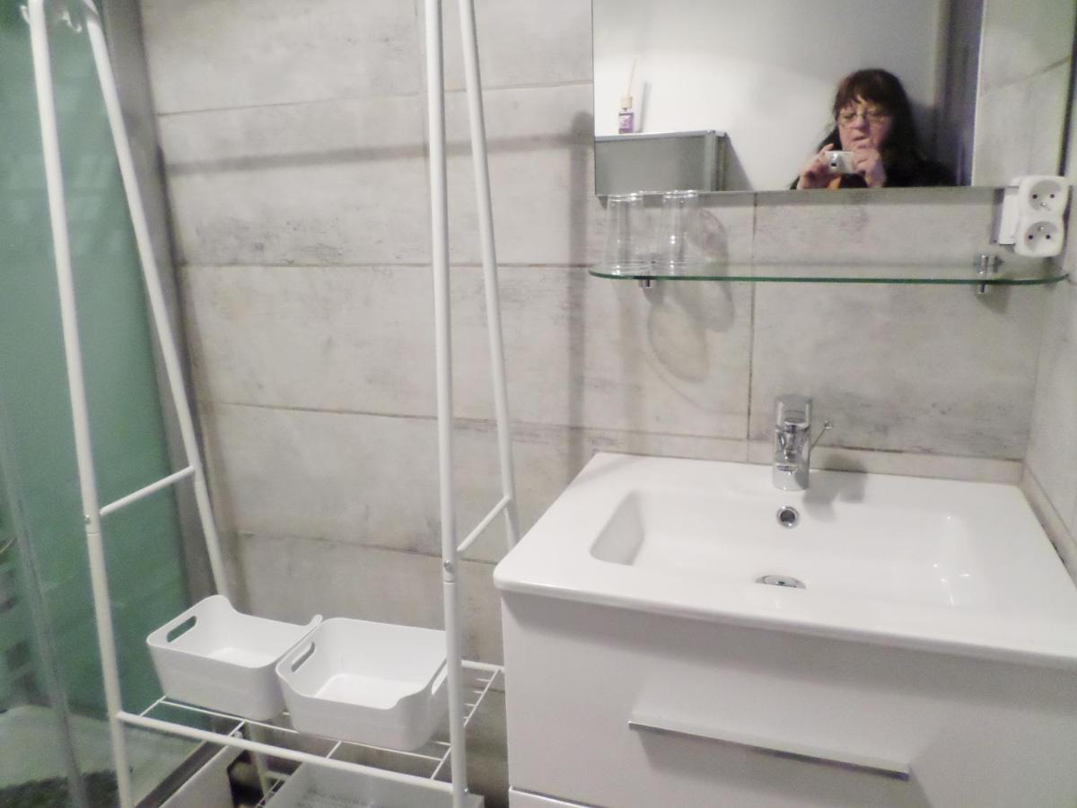 Les Marronniers Bed & Breakfast La Chapelle-sous-Brancion Bagian luar foto
