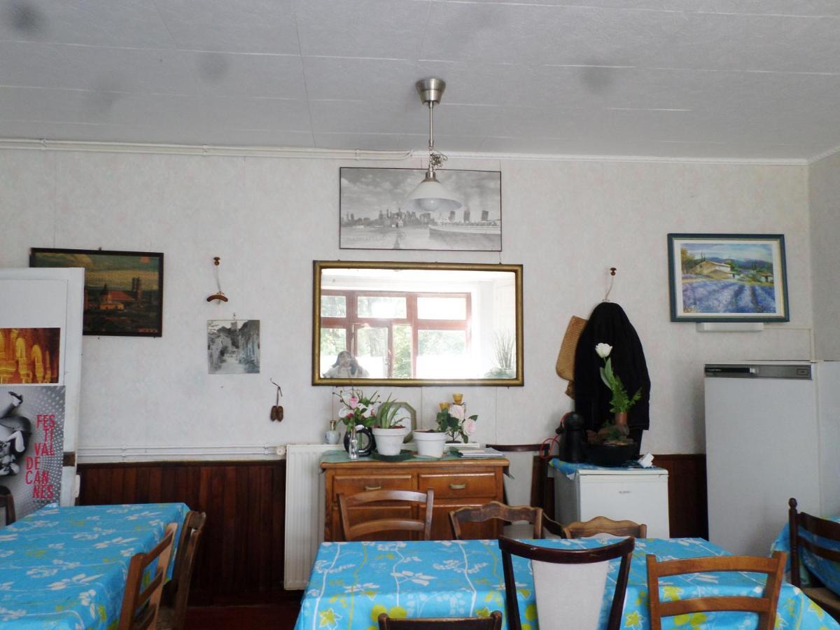 Les Marronniers Bed & Breakfast La Chapelle-sous-Brancion Bagian luar foto